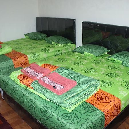 Riverrun Home Bogor Kültér fotó